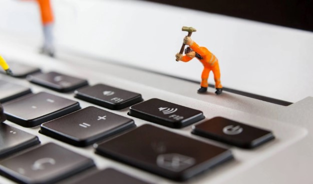 Napredne rešitve za učinkovita in zanesljiva popravila računalnikov